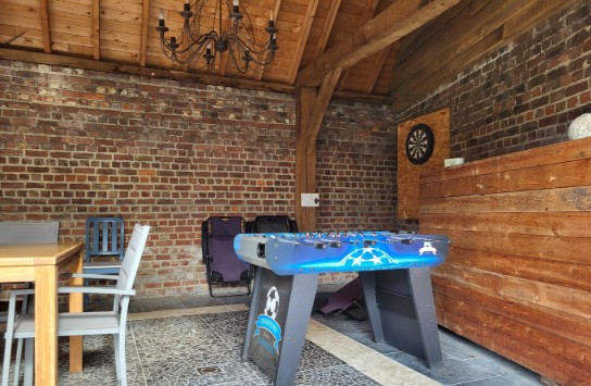 Hof der Heerlijckheid - kickertafel (vergroot foto)